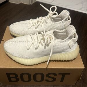 Yeezy boost 350 v2 size 5 white